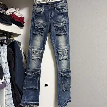 VALABASAS 초레어 완판템 장미 데님 플레어 팬츠