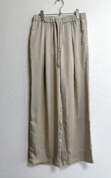 스픽 앤 스팬 실키 새틴 이지 팬츠 베이지