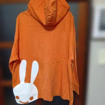 cune 오렌지 컬러 프론트 지퍼 후드티