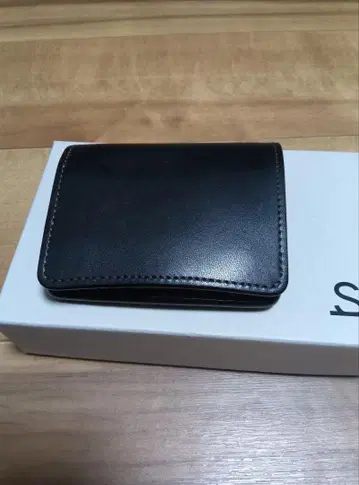 와일드 스완스 kf003