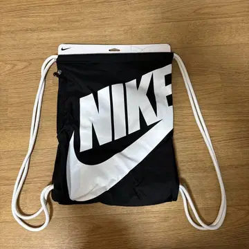 미사용 새상품 NIKE 드로우 스트링 백 냅색