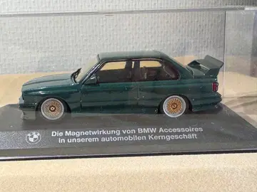 MINICHAMPS BMW M3 스트릿 그린