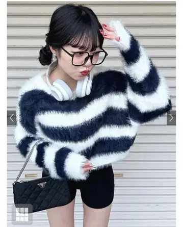 GRL 보더 무늬 페더 니트