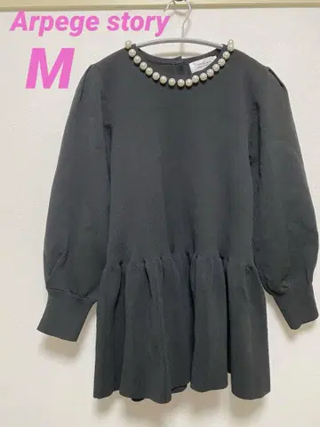 Arpege story 아르페쥬 스토리 펄 페플럼 니트 블랙 M