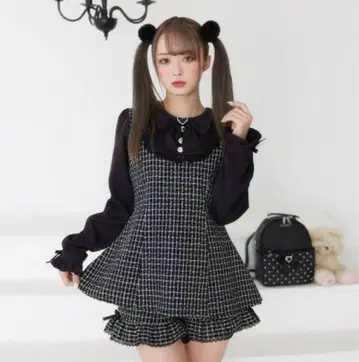 체크 무늬 프릴 긴팔 셋업