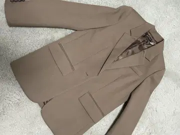 stunning lure 자켓