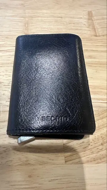 SECRET Premium 블랙 접이식 지갑