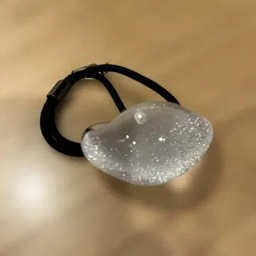 콜레트 마루프 유리 포니 머리끈