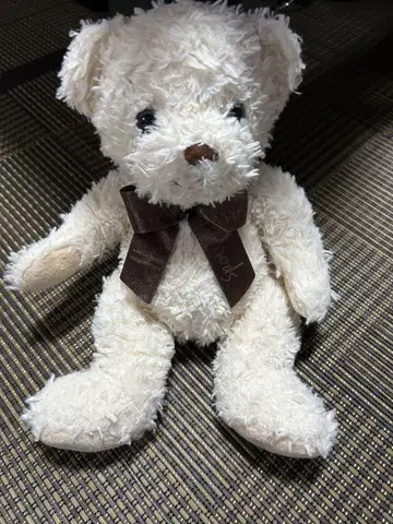 Harrods 크림색 봉제 인형