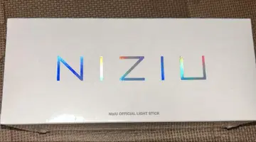 NiziU 응원봉 OFFICIAL LIGHT STICK 미개봉