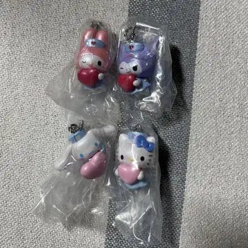 산리오 간호사 스윙 마스코트 마이멜로디 쿠로미 시나몬 헬로키티