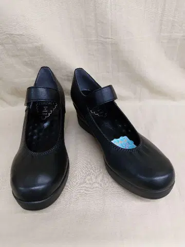 펌프스 통굽 퍼스트컨택트 23cm 블랙 벨트 포함