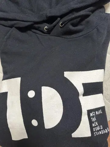 모모크로 TDF 후드티 M 사이즈