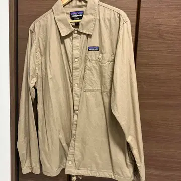 patagonia 베이지 긴팔 셔츠 L 사이즈
