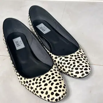 새상품급 Le Talon GRISE 플랫슈즈