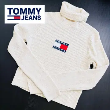 Tommy Jeans 타미힐피거 터틀넥 스웨터