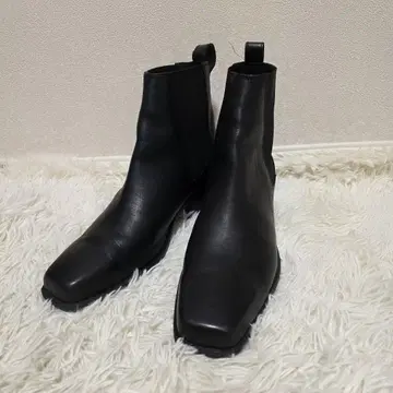 새상품급 ZARA 남성용 가죽 스퀘어토 숏부츠 블랙 27.0cm