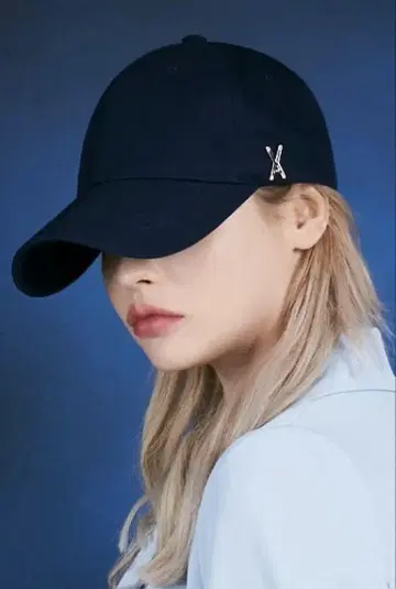 VARZAR 바자르 네이비 X 로고 캡