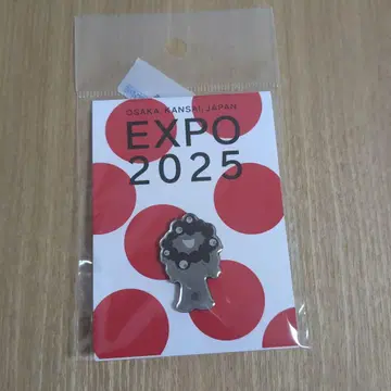 [ 오사카 간사이 엑스포 ] 블랙 미야쿠미야쿠 핀 배지