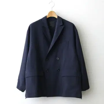 W's TECH DOUBLE-BREASTED JACKET