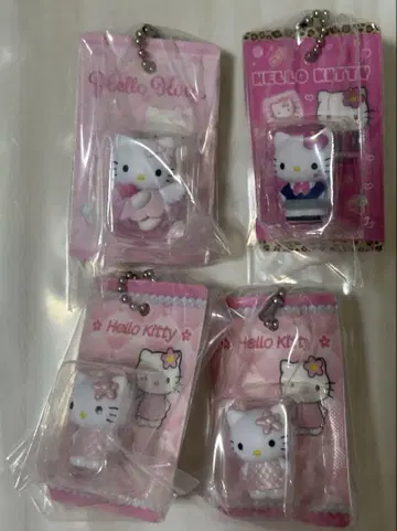 HELLO KITTY 패키지 미니어처 컬렉션 4점