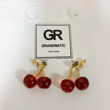 GRANDMATIC 체리 귀걸이 체리
