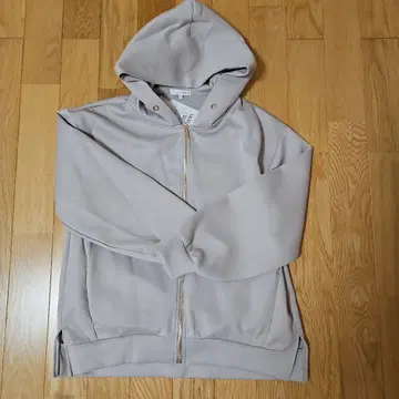 글로벌 워크 라이트 쿠션 ZIP 후드티