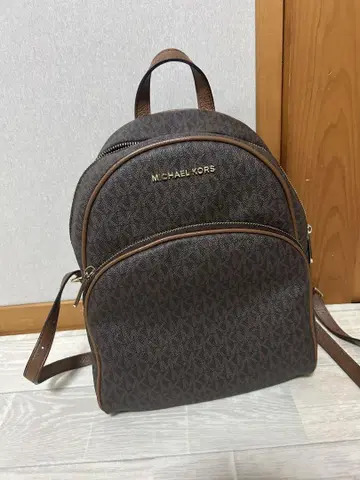 MICHEAL KORS 백팩