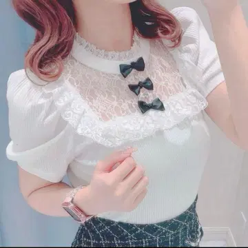 에블린 레이스 스퀘어TP 상의 evelyn