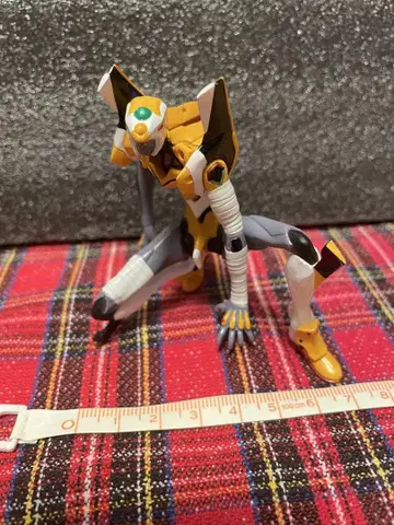 에반게리온 영호기 (개조) 피규어