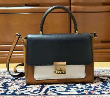 Michael Kors 숄더백