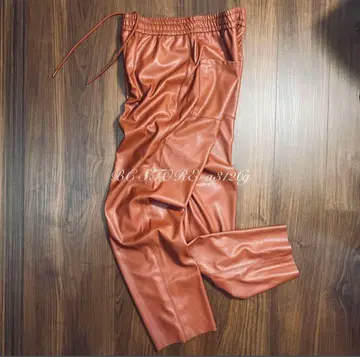 [ 새상품 ] ZARA 인조 가죽 팬츠 L~XL
