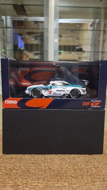 1/43 EBBRO 페트로나스 SC430 톰스 2008