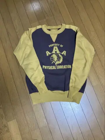 CUSHMAN 프리덤 슬리브 투톤 맨투맨 AAA