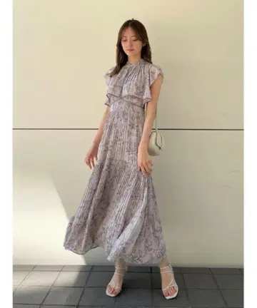 snidel 플리츠 원피스 sweet 콜라보