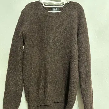 A.P.C. 브라운 니트 스웨터