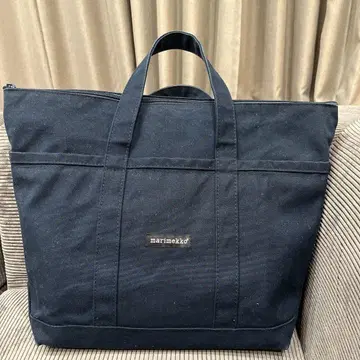 marimekko 네이비 컬러 토트백