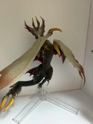 몬헌 제일복권 A상 멜제나 피규어 박스 없음