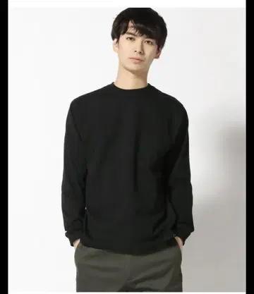 NUMERALS 베이직 롱 T