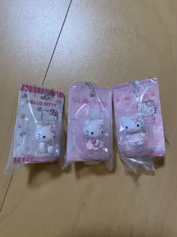 HELLO KITTY 패키지 미니어처 컬렉션 3점