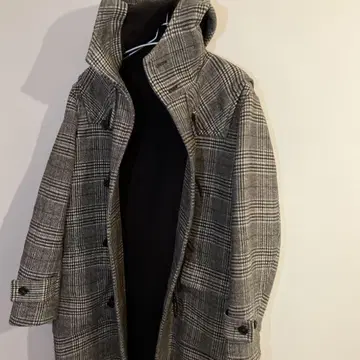 유니클로 JW ANDERSON 후드 부착 더플 코트