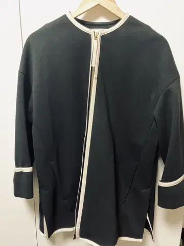로페 피크닉 노카라 자켓 36 블랙