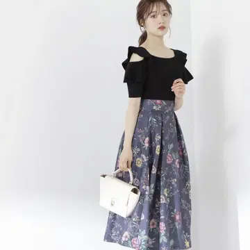 프로포션 보타니컬 스커트