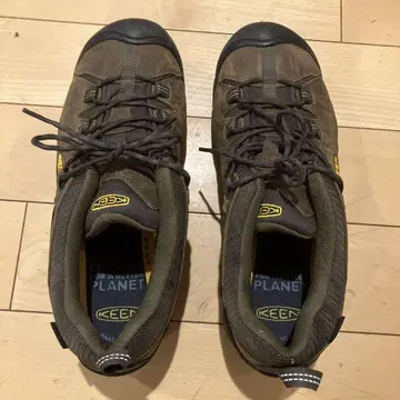 KEEN 등산화 브라운 로우컷 30cm