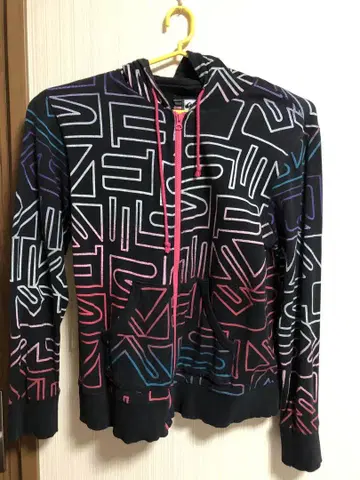 Quiksilver 그래픽 후드티 L 사이즈