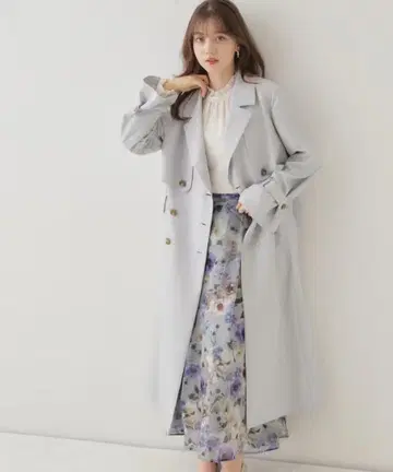 쿠튀르 브로치(Couture Brooch) 트렌치코트