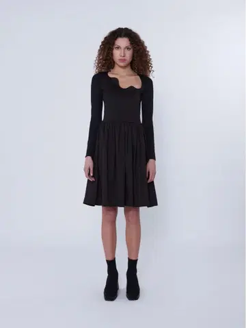 ELAINE HERSBY 엘레인 하스비 VENEZIA DRESS