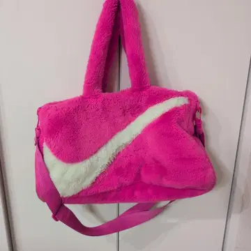 Nike 핑크 퍼 숄더백
