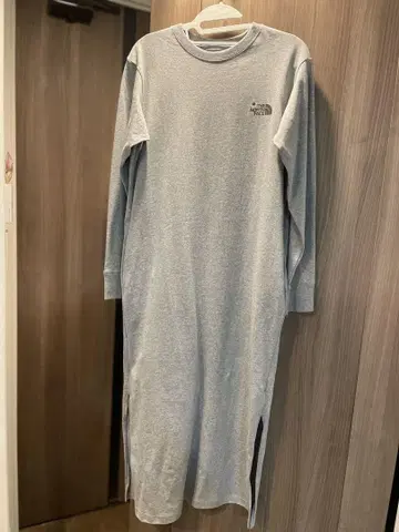 THE NORTH FACE 그레이 롱 원피스