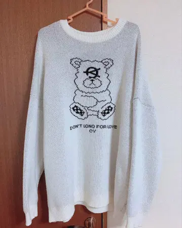 OY 곰 화이트 니트 스웨터